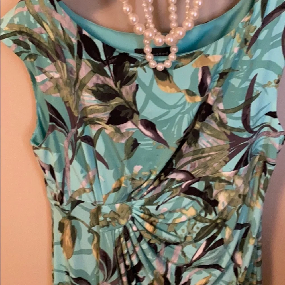 connected apparel Mint Palm-Print Sheath Dress - Picture 3 of 5